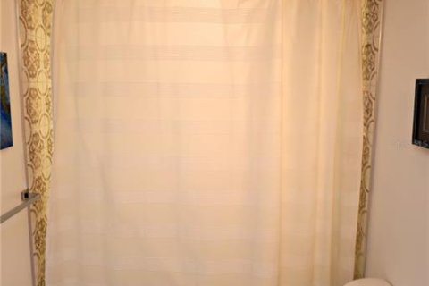 Condo in Tierra Verde, Florida, 1 bedroom  № 2205006 - photo 18