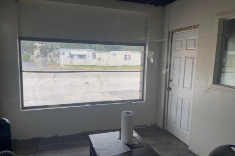 Immobilier commercial à vendre à Daytona Beach, Floride: 160.26 m2 № 2227306 - photo 4