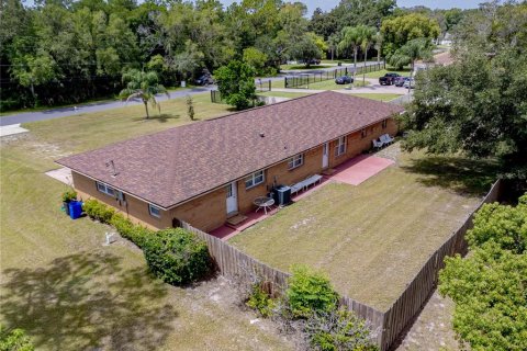 House in Oviedo, Florida 3 bedrooms, 218.51 sq.m. № 1847069 - photo 21
