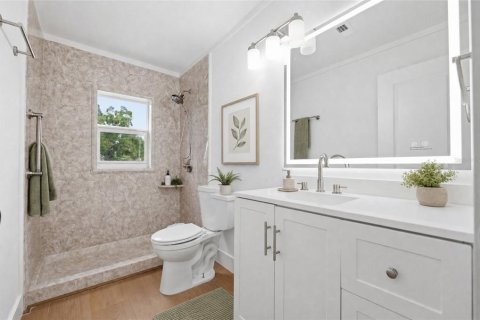 House in Largo, Florida 3 bedrooms, 103.12 sq.m. № 2427049 - photo 9
