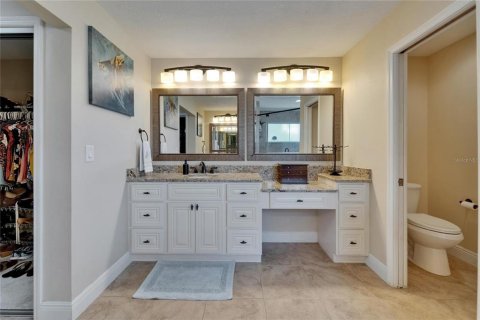 Casa en venta en Apollo Beach, Florida, 4 dormitorios, 203.46 m2 № 1759687 - foto 30