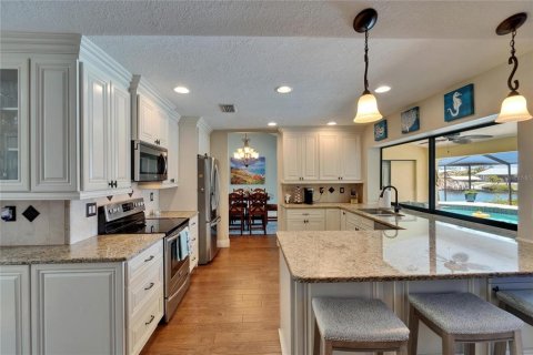 Casa en venta en Apollo Beach, Florida, 4 dormitorios, 203.46 m2 № 1759687 - foto 13