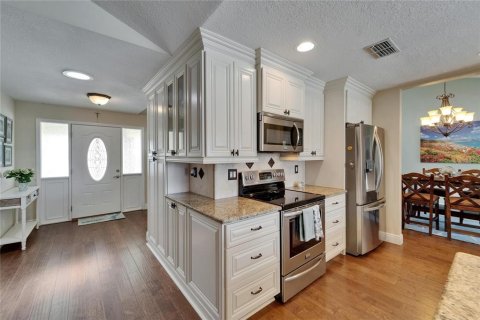 Casa en venta en Apollo Beach, Florida, 4 dormitorios, 203.46 m2 № 1759687 - foto 4