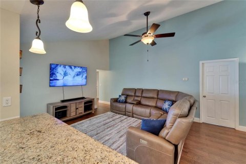 Casa en venta en Apollo Beach, Florida, 4 dormitorios, 203.46 m2 № 1759687 - foto 21