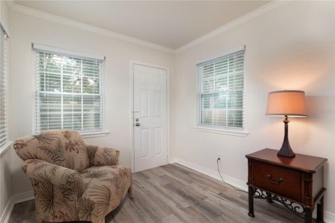 Immobilier commercial à vendre à Orlando, Floride: 2 chambres, 126.25 m2 № 2131995 - photo 5