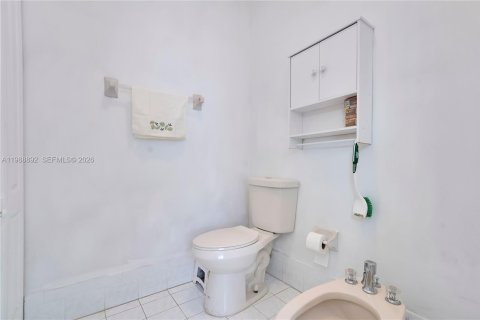Купить виллу или дом в Майами, Флорида 4 спальни, 214.98м2, № 2050748 - фото 18