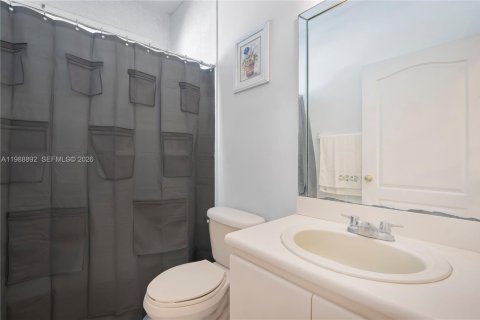 Купить виллу или дом в Майами, Флорида 4 спальни, 214.98м2, № 2050748 - фото 21