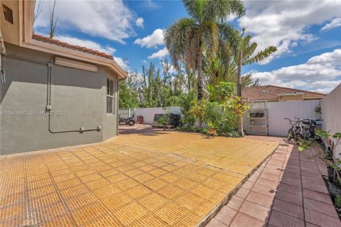 Купить виллу или дом в Майами, Флорида 4 спальни, 214.98м2, № 2050748 - фото 28