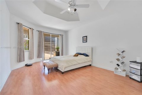 Купить виллу или дом в Майами, Флорида 4 спальни, 214.98м2, № 2050748 - фото 15