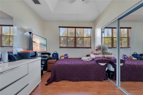 Купить виллу или дом в Майами, Флорида 4 спальни, 214.98м2, № 2050748 - фото 17