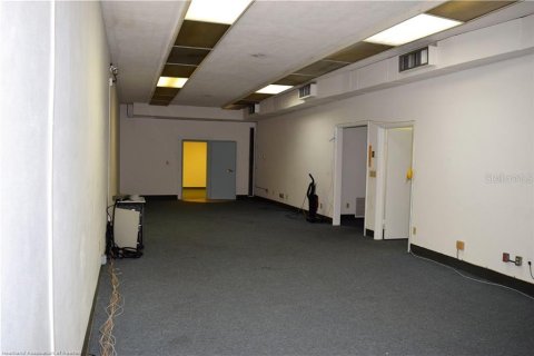 Propiedad comercial en venta en Avon Park, Florida, 795.8 m2 № 1254186 - foto 9