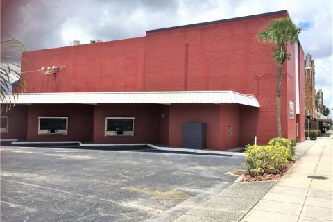 Propiedad comercial en venta en Avon Park, Florida, 795.8 m2 № 1254186 - foto 8