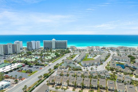 Casa en venta en Destin, Florida, 4 dormitorios, 157.93 m2 № 590352 - foto 1