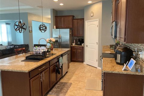 Casa en venta en Kissimmee, Florida, 4 dormitorios, 264.86 m2 № 1829602 - foto 17