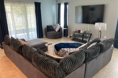 Casa en venta en Kissimmee, Florida, 4 dormitorios, 264.86 m2 № 1829602 - foto 12