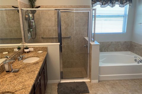 Casa en venta en Kissimmee, Florida, 4 dormitorios, 264.86 m2 № 1829602 - foto 21
