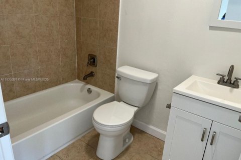 Copropriété à louer à Miami, Floride: 2 chambres, 84.63 m2 № 1935117 - photo 13