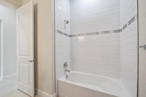 Villa ou maison à louer à Port St. Lucie, Floride: 4 chambres, 255.02 m2 № 2254609 - photo 26