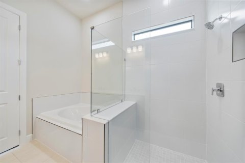 Villa ou maison à louer à Port St. Lucie, Floride: 4 chambres, 255.02 m2 № 2254609 - photo 21