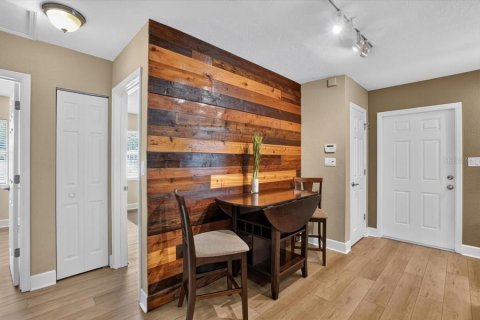 Villa ou maison à louer à Sarasota, Floride: 3 chambres, 118.36 m2 № 2418677 - photo 5