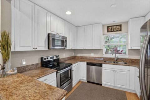 Villa ou maison à louer à Sarasota, Floride: 3 chambres, 118.36 m2 № 2418677 - photo 11
