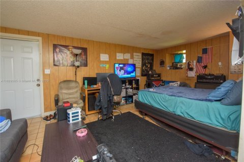 Купить виллу или дом в Майами, Флорида 8 комнат, 145.3м2, № 1957656 - фото 17