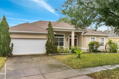 House in Davenport, Florida 4 bedrooms, 236.81 sq.m. № 1571001 - photo 1