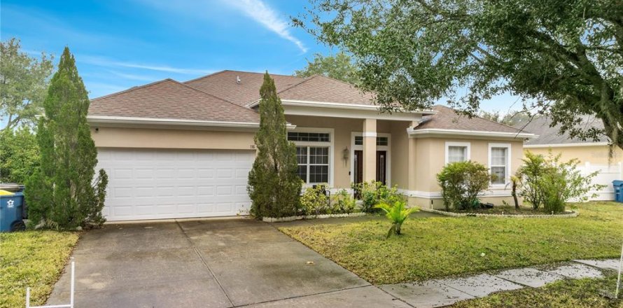 House in Davenport, Florida 4 bedrooms, 236.81 sq.m. № 1571001