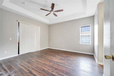 House in Davenport, Florida 4 bedrooms, 236.81 sq.m. № 1571001 - photo 13