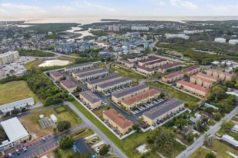 Adosado en venta en New Port Richey, Florida, 3 dormitorios, 153.47 m2 № 2091919 - foto 26