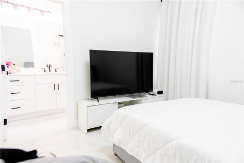 Casa en alquiler en Clearwater, Florida, 4 dormitorios, 213.86 m2 № 1900215 - foto 23