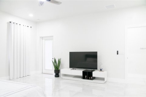 Casa en alquiler en Clearwater, Florida, 4 dormitorios, 213.86 m2 № 1900215 - foto 29