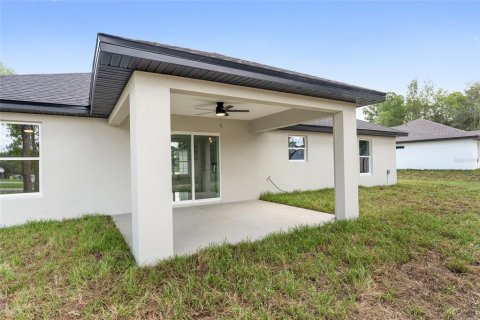 House in Ocala, Florida 3 bedrooms, 136.85 sq.m. № 1914815 - photo 2
