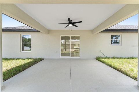 House in Ocala, Florida 3 bedrooms, 136.85 sq.m. № 1914815 - photo 3