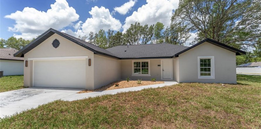 House in Ocala, Florida 3 bedrooms, 136.85 sq.m. № 1914815