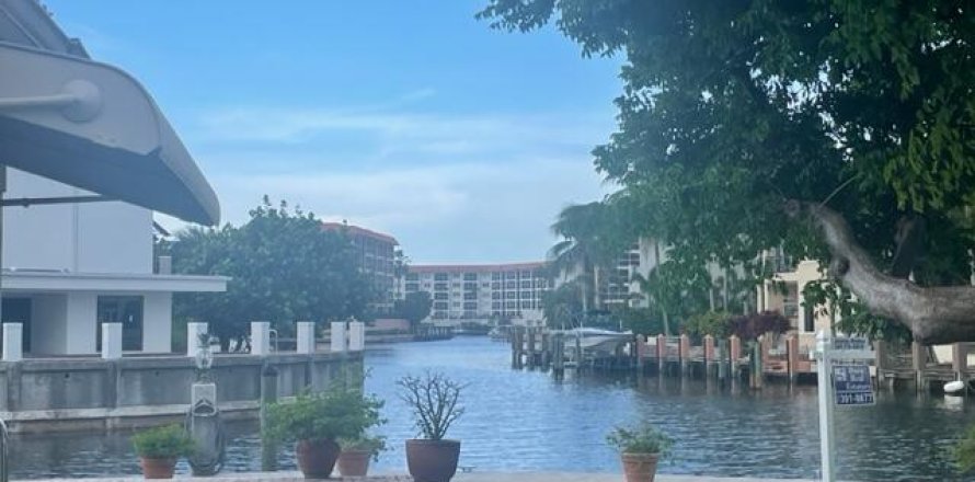 Casa en Boca Raton, Florida 4 dormitorios, 208.01 m2 № 583069
