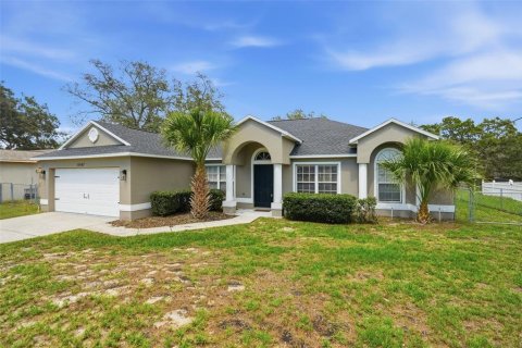 House in Spring Hill, Florida 4 bedrooms, 207.73 sq.m. № 2223100 - photo 18