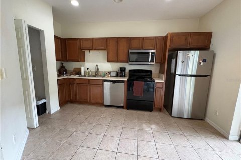 Townhouse in Fort Myers, Florida 3 bedrooms, 158.58 sq.m. № 2379328 - photo 30