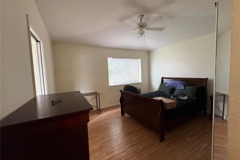 Townhouse in Fort Myers, Florida 3 bedrooms, 158.58 sq.m. № 2379328 - photo 16
