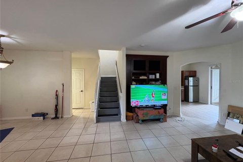 Townhouse in Fort Myers, Florida 3 bedrooms, 158.58 sq.m. № 2379328 - photo 7