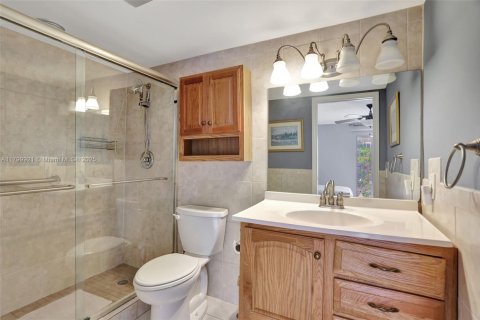 Copropriété à vendre à Coconut Creek, Floride: 1 chambre, 74.14 m2 № 1684240 - photo 13