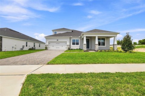 Casa en Apopka, Florida 5 dormitorios, 289.86 m2 № 2140343