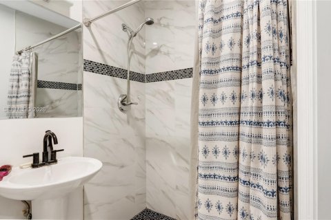 Villa ou maison à vendre à Fort Lauderdale, Floride: 3 chambres, 165.37 m2 № 1995690 - photo 23