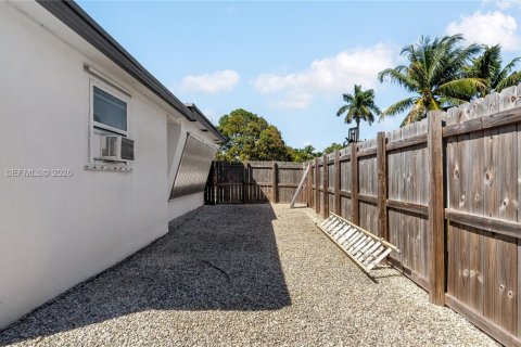 Villa ou maison à vendre à Fort Lauderdale, Floride: 3 chambres, 165.37 m2 № 1995690 - photo 29