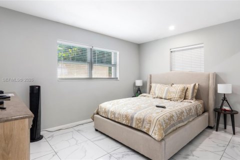 Villa ou maison à vendre à Fort Lauderdale, Floride: 3 chambres, 165.37 m2 № 1995690 - photo 15
