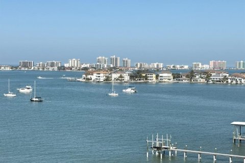 Condo in Belleair Bluffs, Florida, 2 bedrooms  № 1547532 - photo 6