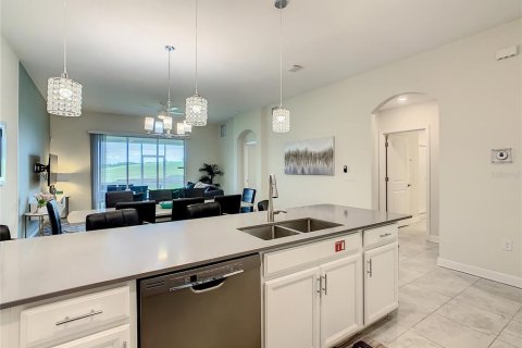 Condo in Davenport, Florida, 2 bedrooms  № 1632447 - photo 9