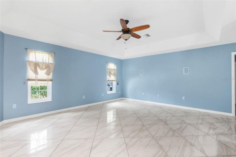 Casa en venta en Spring Hill, Florida, 2 dormitorios, 205.13 m2 № 1914833 - foto 8
