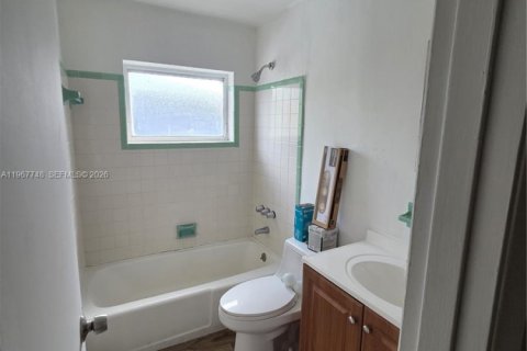 Apartment in St. Lucie, Florida 2 bedrooms, 144.93 sq.m. № 2029748 - photo 5