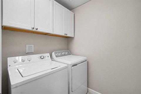 Купить таунхаус в Брейдентон, Флорида 5 комнат, 150.32м2, № 2230434 - фото 15